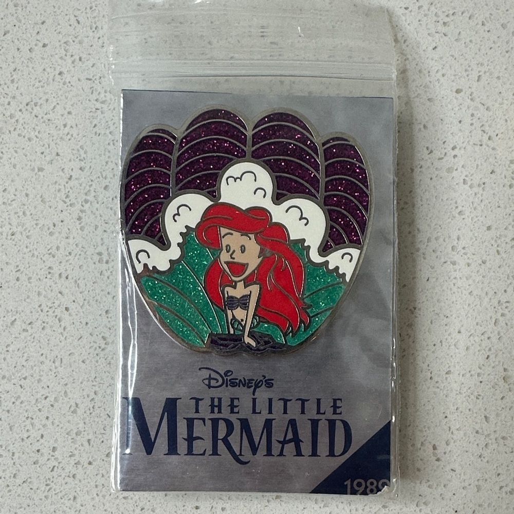 🏰 Disney The Little Mermaid Collectible Pin 1989 Ariel Shell Design